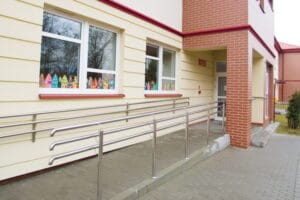 teczowe przedszkole jeziorna 04759 resize