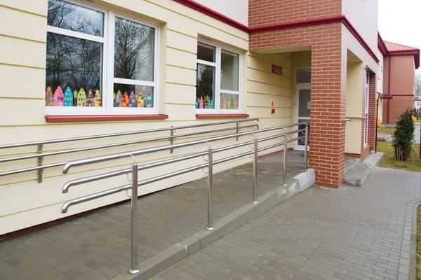 teczowe przedszkole jeziorna 04761 resize